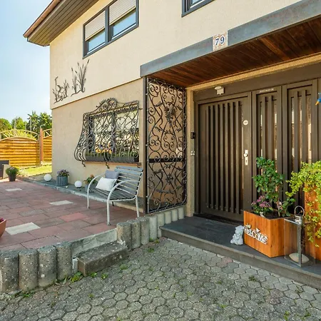 Ferienwohnung Airone Nero Gerolstein Exterior foto